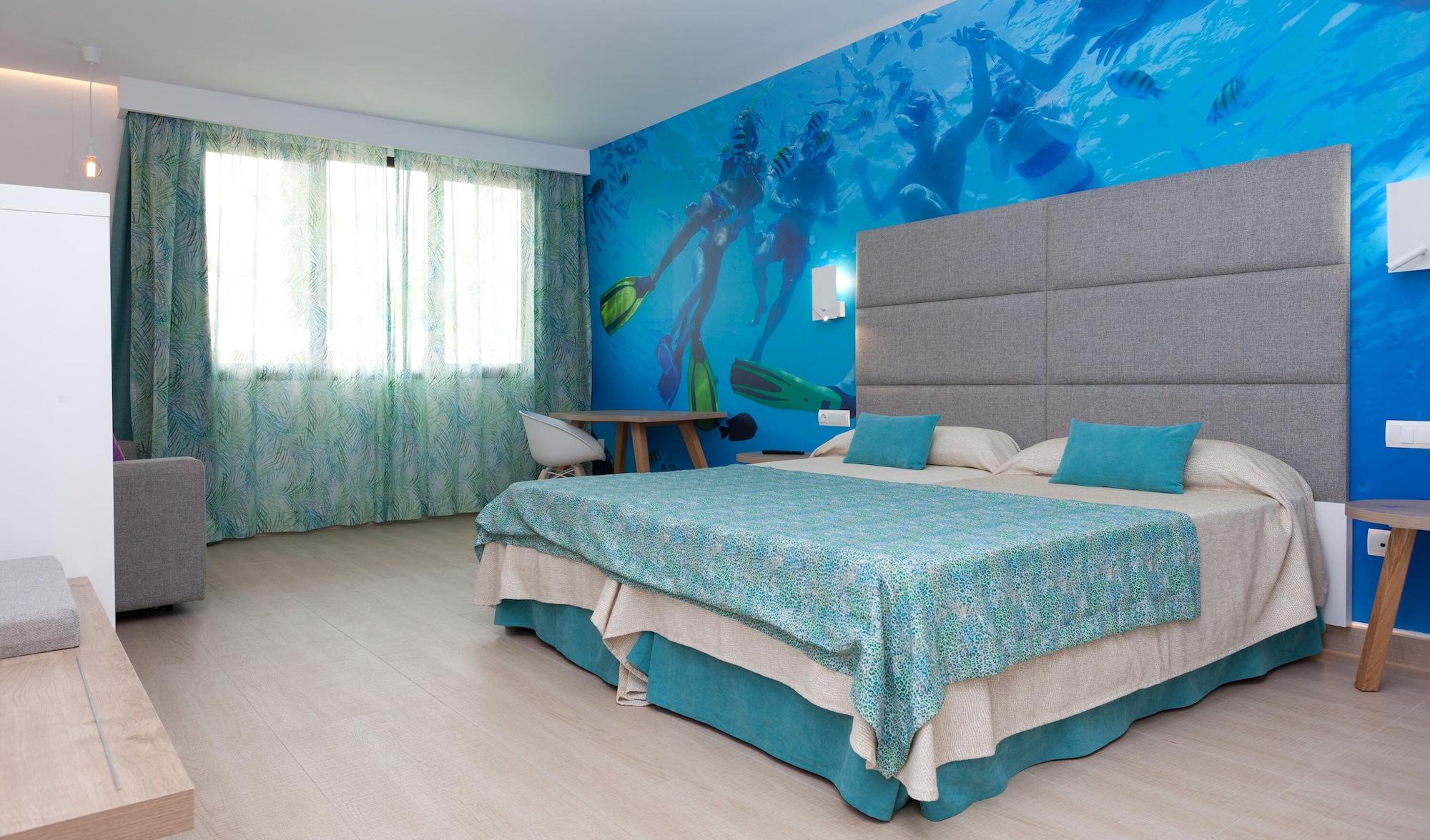 Marvell Club Hotel & Apartments Сан-Антонио-Абад Экстерьер фото